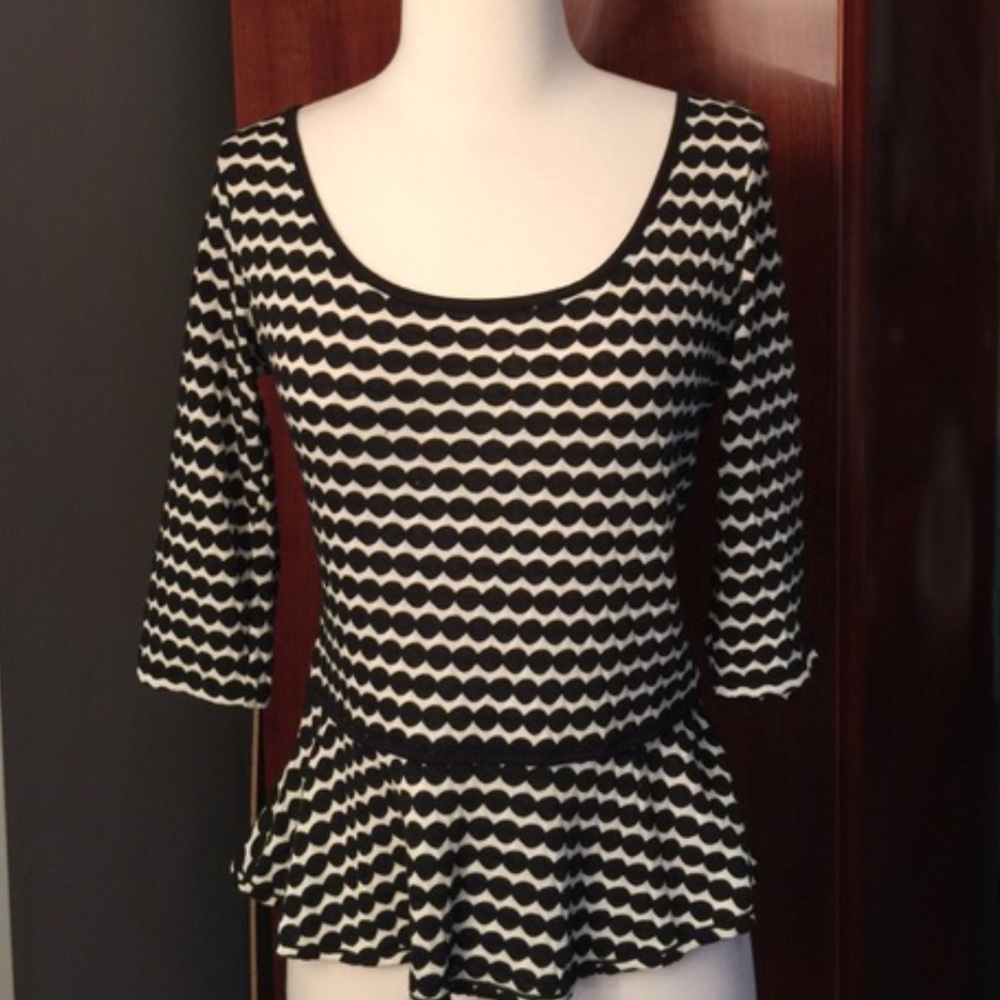 Max Studio Black and White Peplum Top